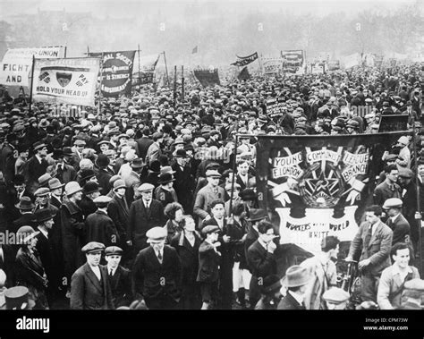 A Greve Geral de 1926 na América: Uma Rebelião Operária Que Abalou a Nação e Revelou as Fraturas Sociais da Era Industrial